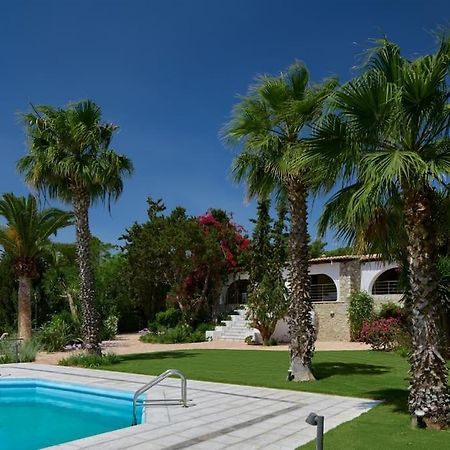 Villa Artemis In Small Kounoupi ポルト・ヘリ エクステリア 写真